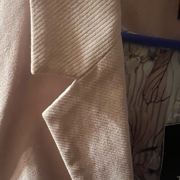 Light Pink floral lined blazer NWT - Picture 4 of 4